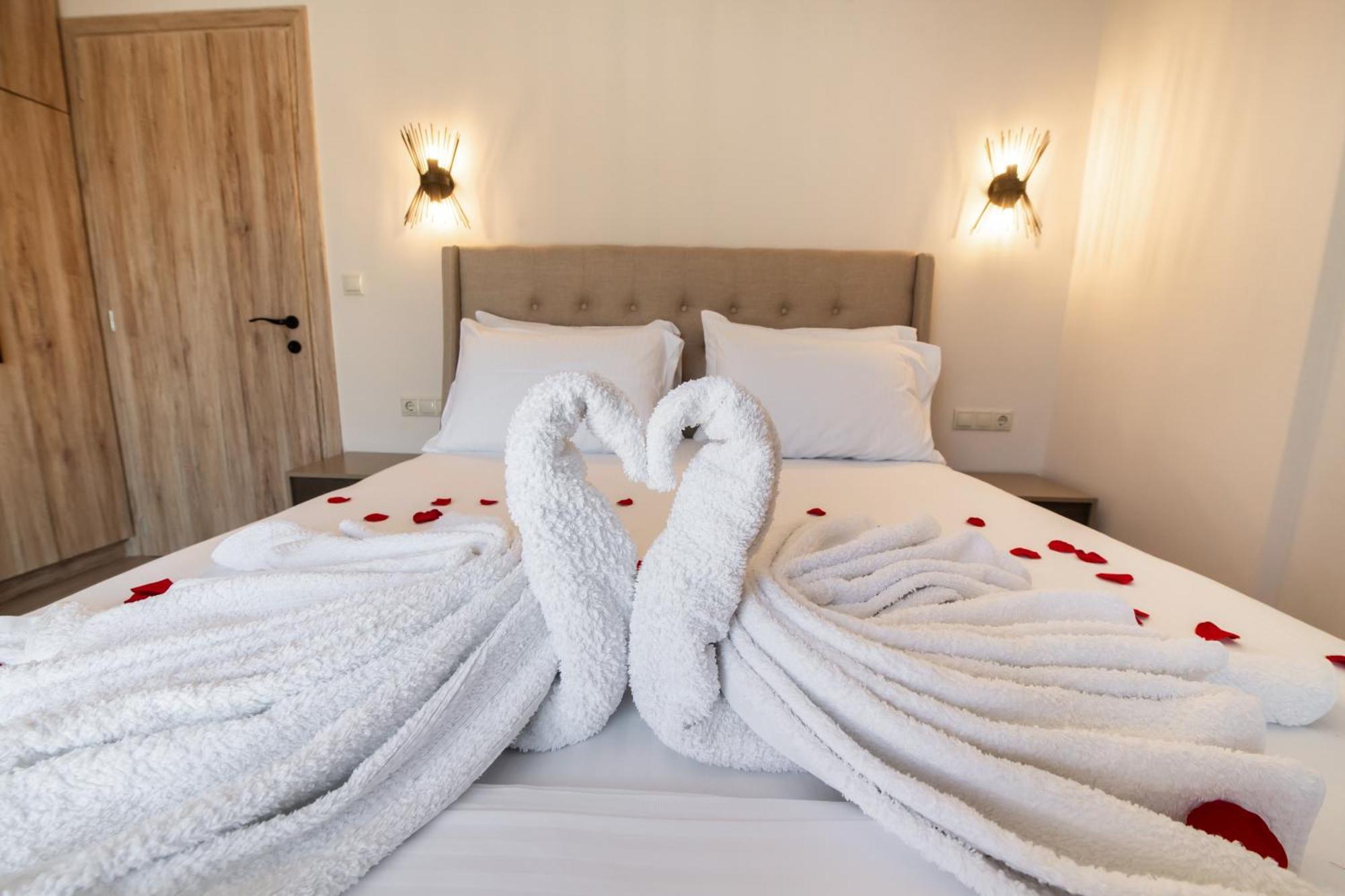 Ruellia Luxury Apartments Kalligoni 외부 사진